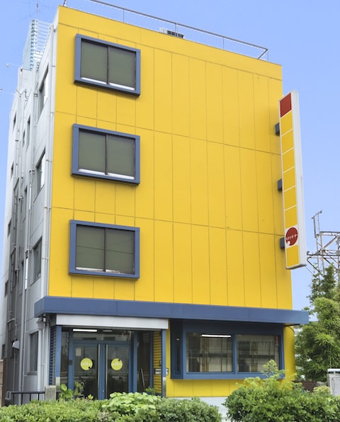 大阪本社社屋